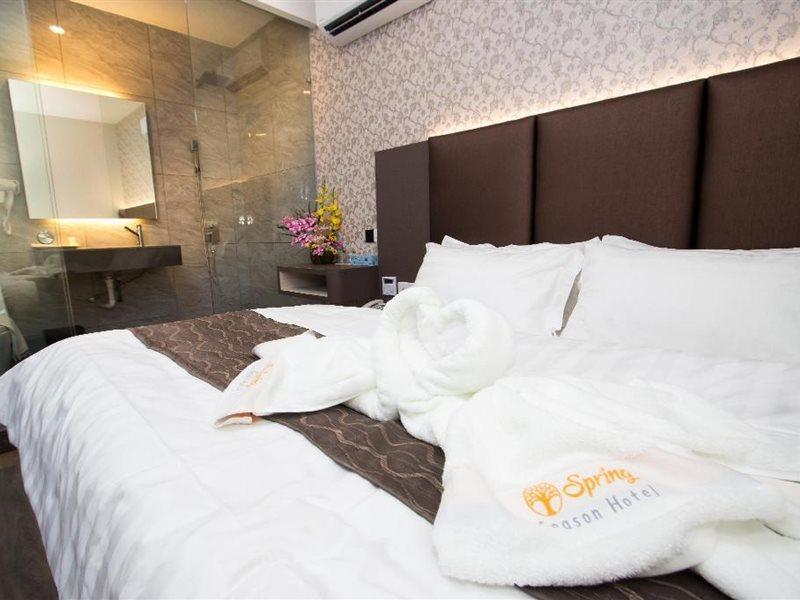 Spring Season Hotel Muar Εξωτερικό φωτογραφία