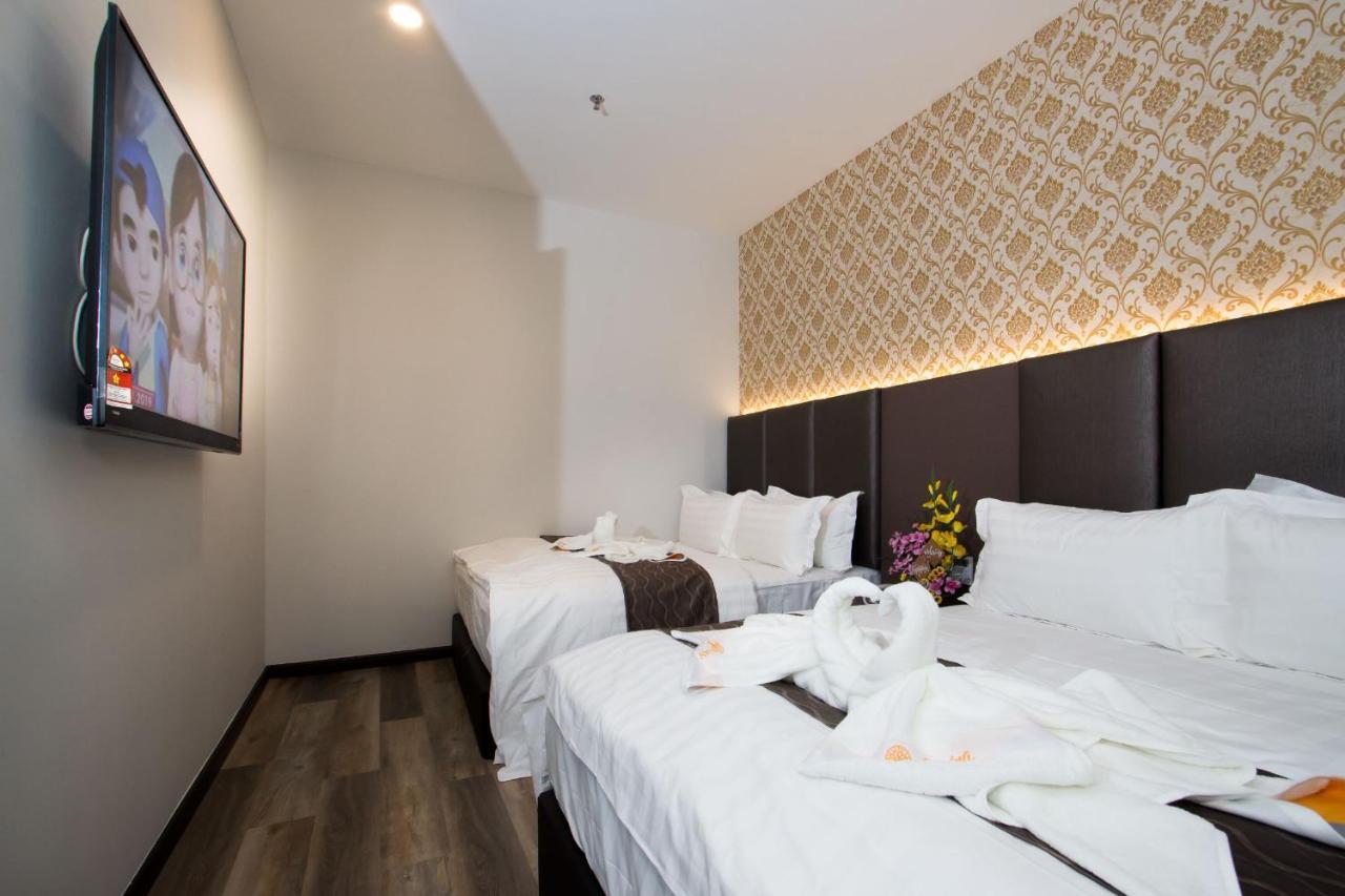 Spring Season Hotel Muar Εξωτερικό φωτογραφία