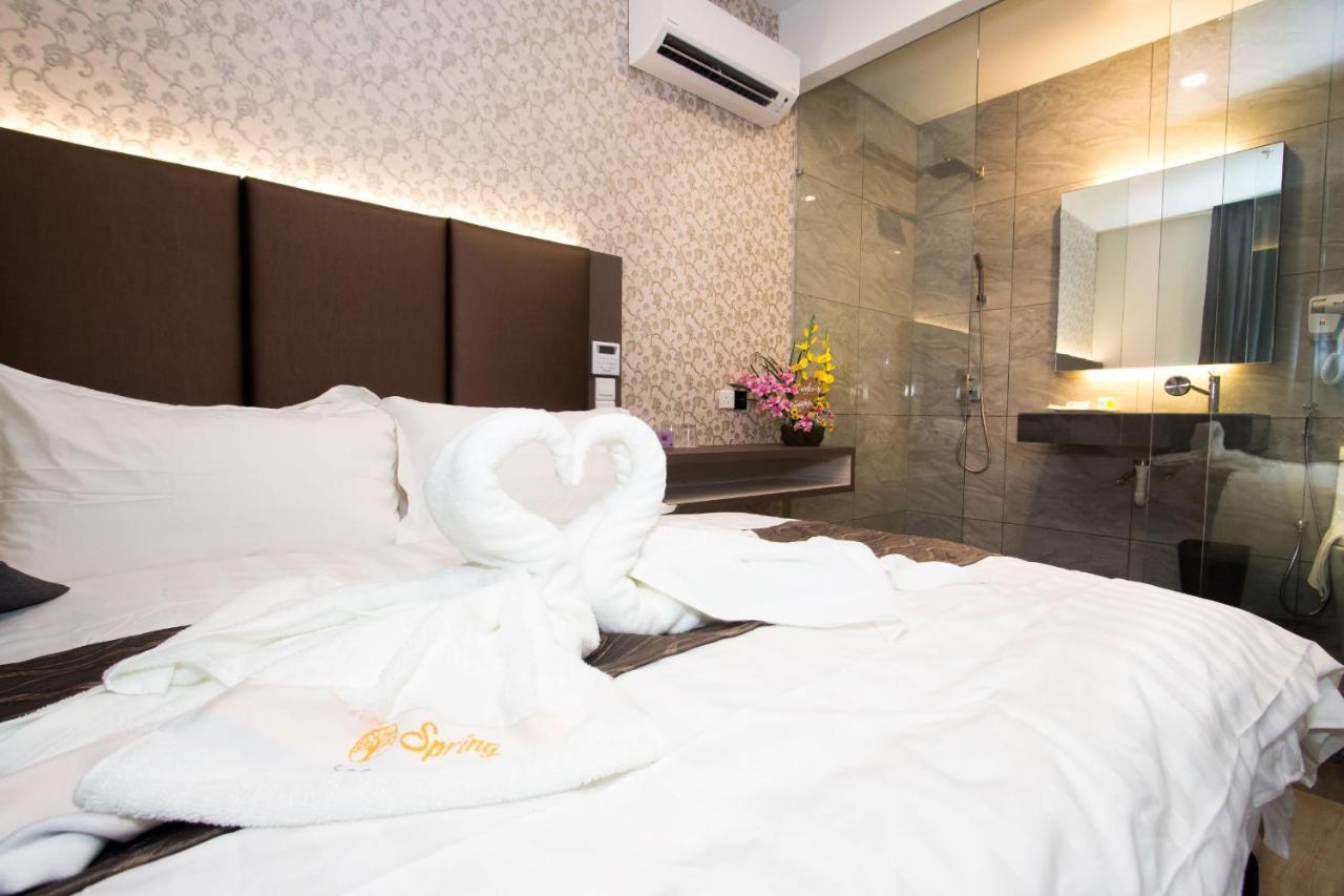 Spring Season Hotel Muar Εξωτερικό φωτογραφία
